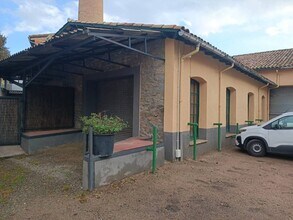 Commerce de détail dans Vic, Barcelona à louer Photo du bâtiment- Image 1 de 15