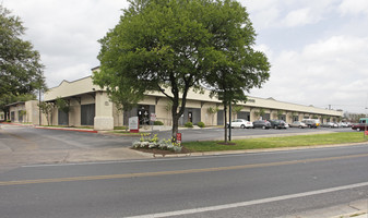 Lamar Business Park - Warehouse