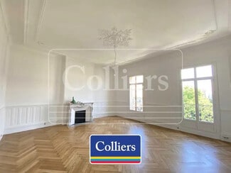 More details for Boulevard D'Athenes, Marseille - Office for Lease
