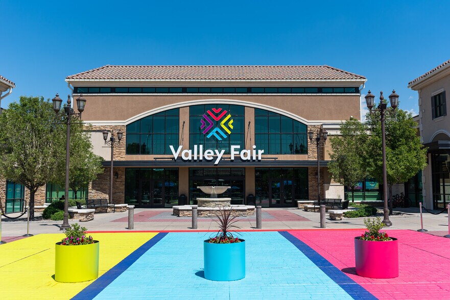 3601 S 2700 W, West Valley, UT à louer - Photo du bâtiment - Image 2 de 4