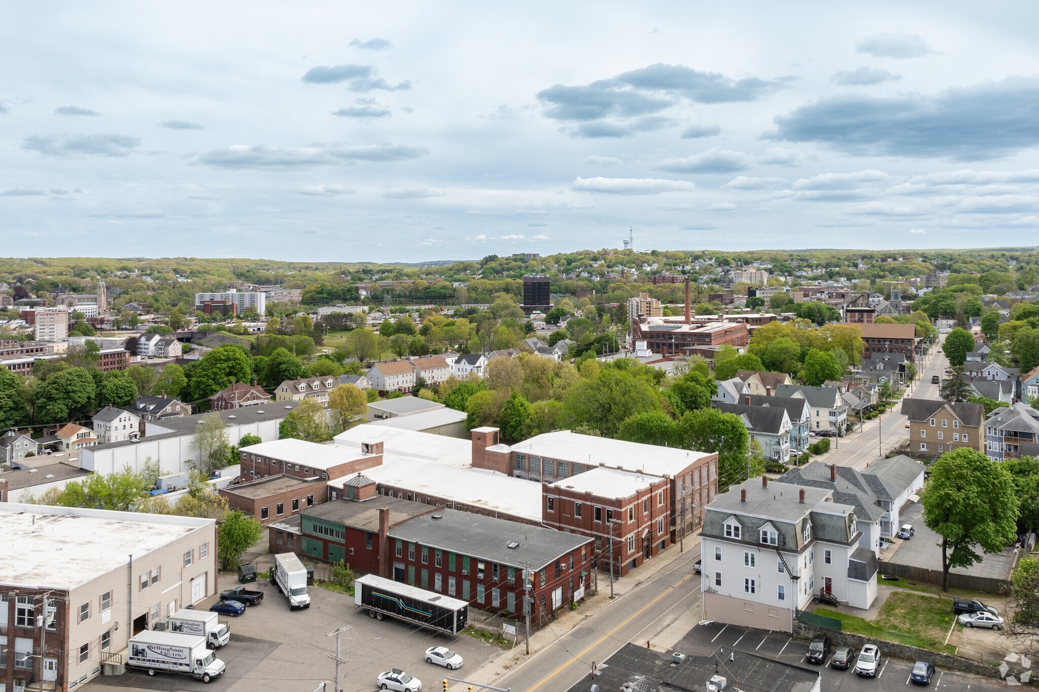 565 N Main St, Woonsocket, RI for sale Building Photo- Image 1 of 14
