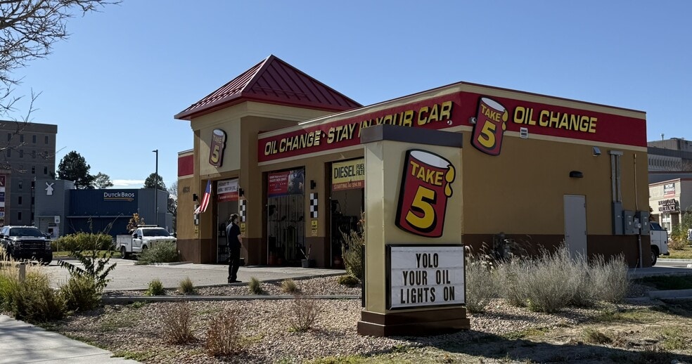 Peoria Street Plaza portfolio of 3 properties for sale on LoopNet.ca - Building Photo - Image 3 of 16
