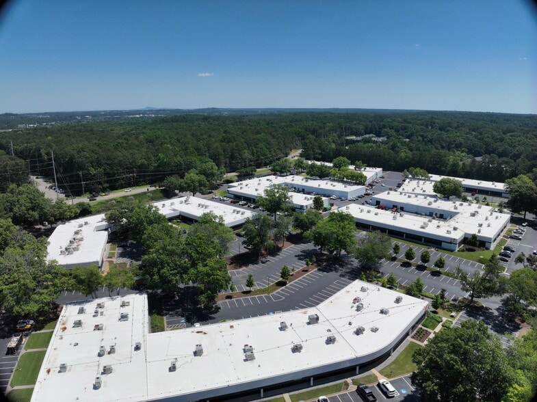 1000 Holcomb Woods Pky, Roswell, GA for lease - Matterport Community - Image 2 of 15