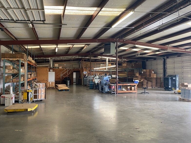 104 N Arthur St, McGregor, TX à louer - Photo du bâtiment - Image 3 de 9