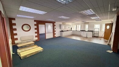 24-26 Bedford St, Leamington Spa à louer Photo intérieure- Image 2 de 6