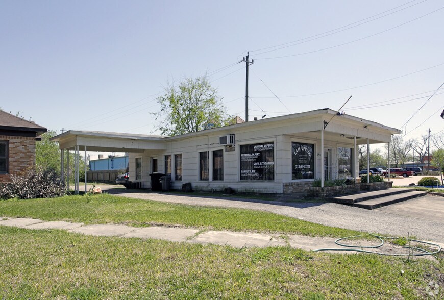 5902 Airline Dr, Houston, TX à vendre - Photo du bâtiment - Image 2 de 6