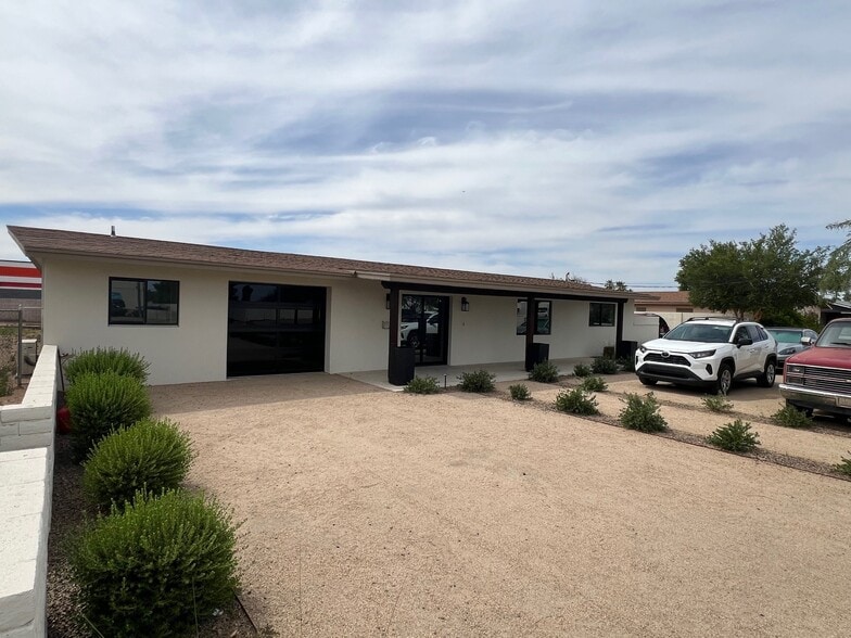 2010 N Lindsay Rd, Mesa, AZ for sale - Building Photo - Image 1 of 1