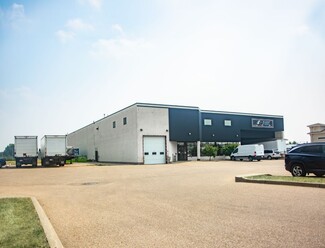 Plus de détails pour 10331 176th St NW, Edmonton, AB - Industriel à vendre