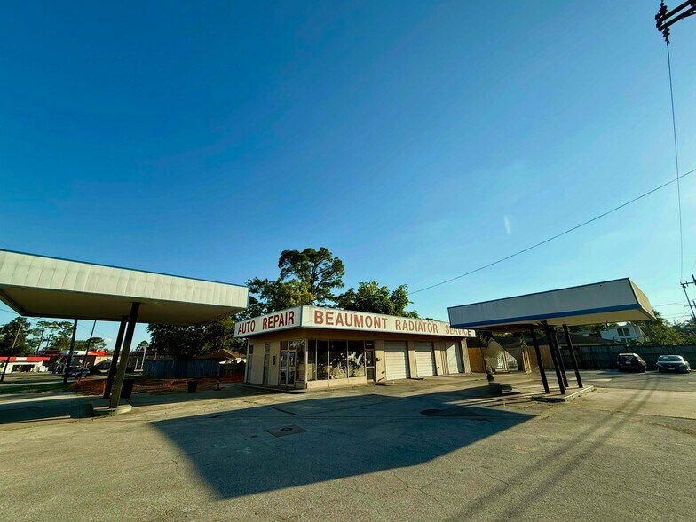 5605 Calder Ave, Beaumont, TX à louer - Photo du bâtiment - Image 1 de 3