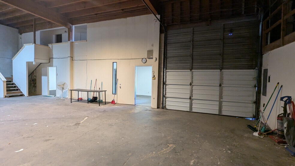 22331-22345 Meekland Ave, Hayward, CA à louer - Photo du bâtiment - Image 2 de 14