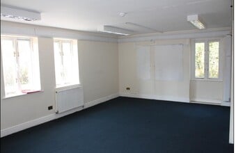 Hadleigh Rd, Sproughton for lease Interior Photo- Image 2 of 4