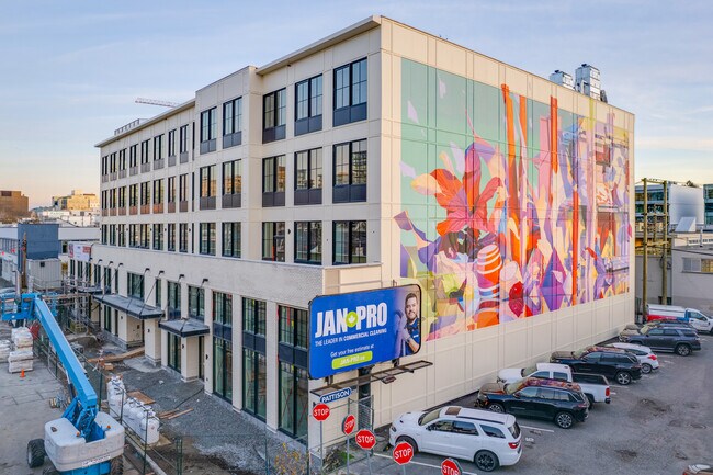 Plus de détails pour 234 3rd Av W, Vancouver, BC - Bureau à vendre