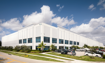 1800 NW 133rd Ave, Miami, FL for lease Building Photo- Image 1 of 1