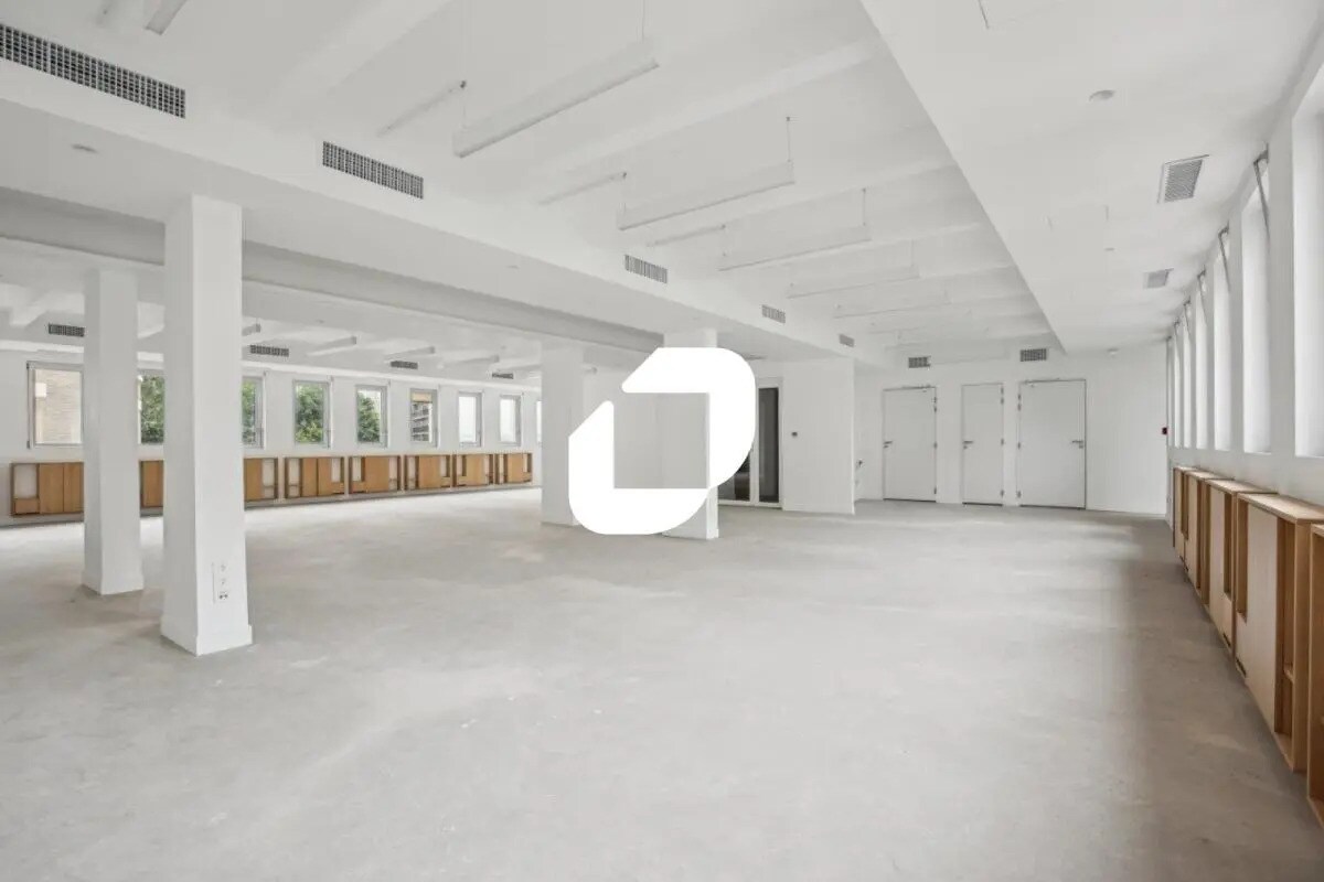 5 Rue Sextius Michel, Paris for lease Building Photo- Image 1 of 23