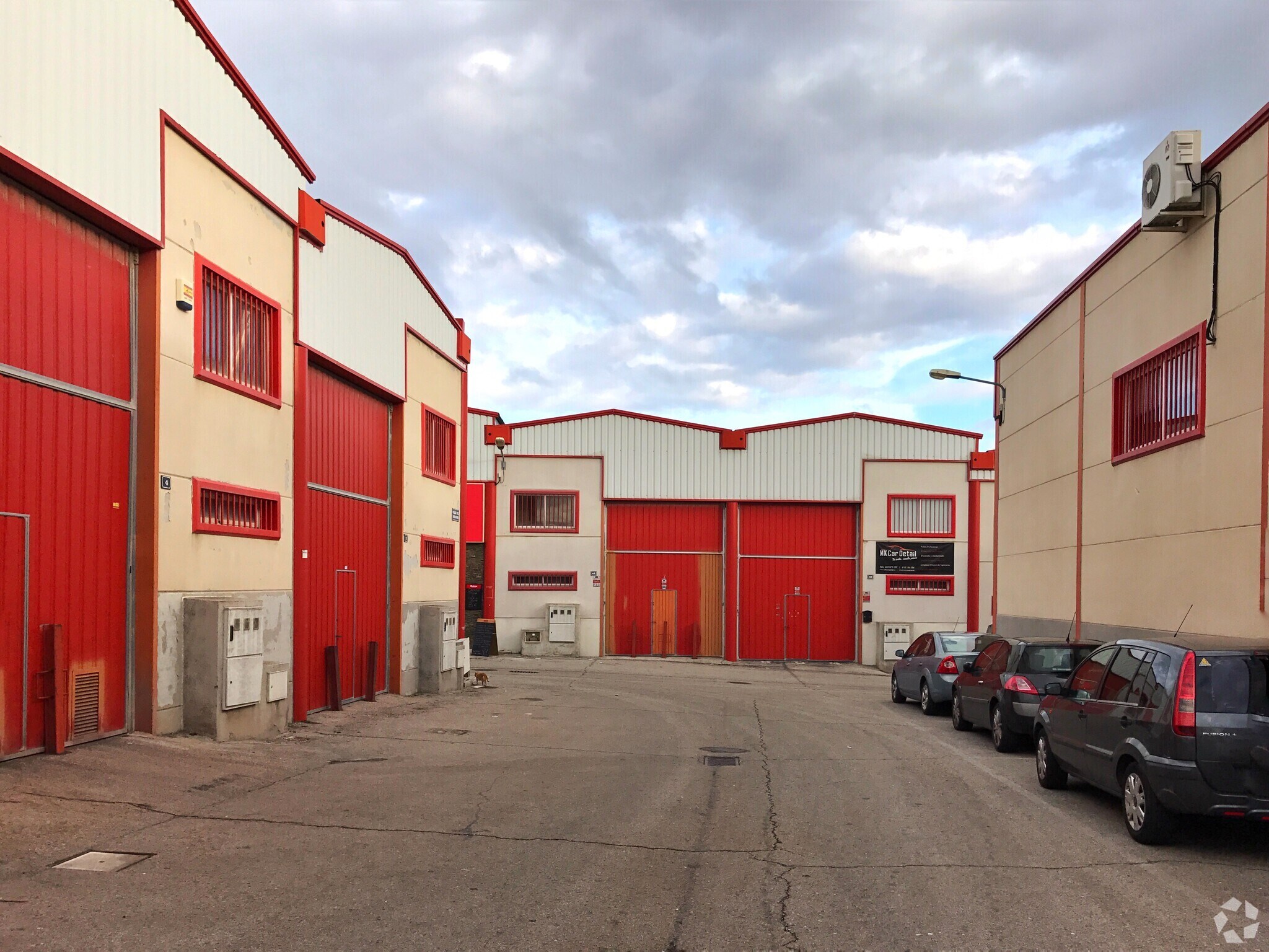 Avenida de los Yeseros, 7, Valdemoro, Madrid à vendre Photo du bâtiment- Image 1 de 4