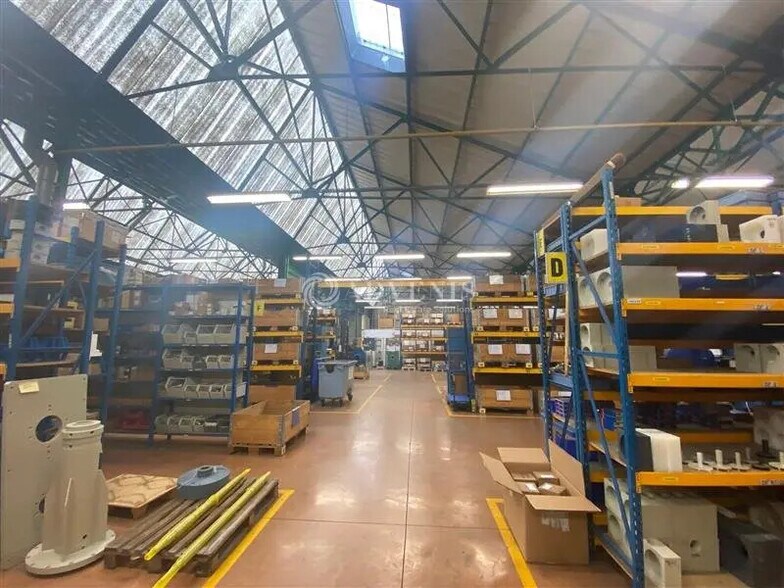 Flex dans Bagnolet à louer - Photo du bâtiment - Image 2 de 6