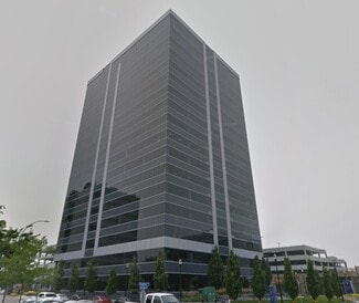 Plus de détails pour 1631 Dickson Av, Kelowna, BC - Bureau à louer