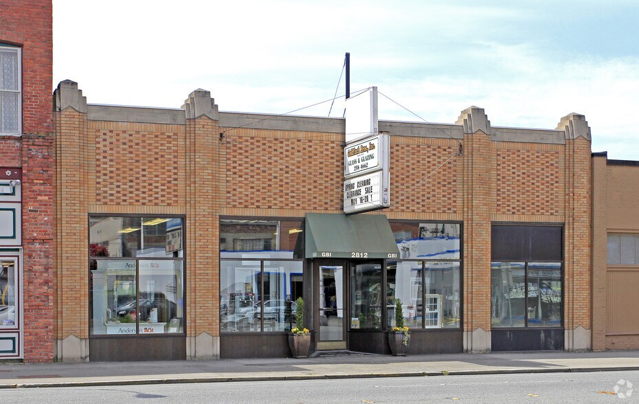 2812 Rucker Ave, Everett, WA à louer - Photo du bâtiment - Image 2 de 2