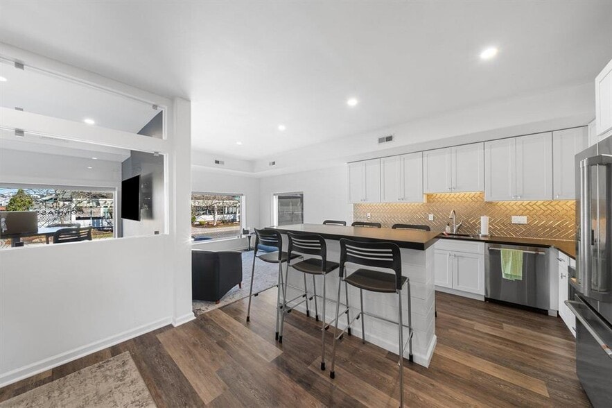 260-274 21st St, Avalon, NJ à vendre - Photo intérieure - Image 3 de 10