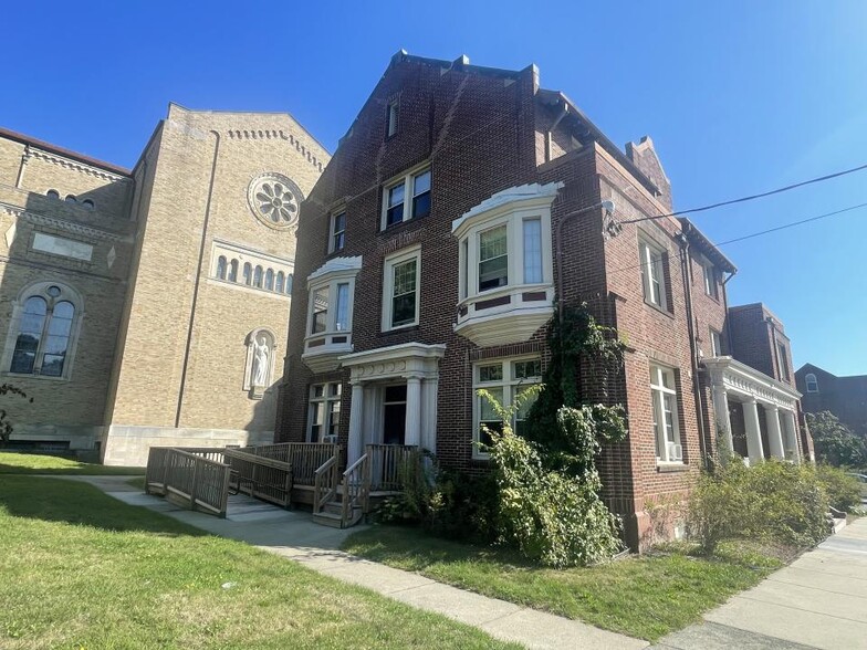 51 Duncan St, New Bedford, MA for sale - Building Photo - Image 2 of 10