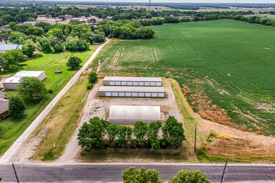 201 Silknitter rd, Rose Hill, KS à vendre - Photo du bâtiment - Image 2 de 40