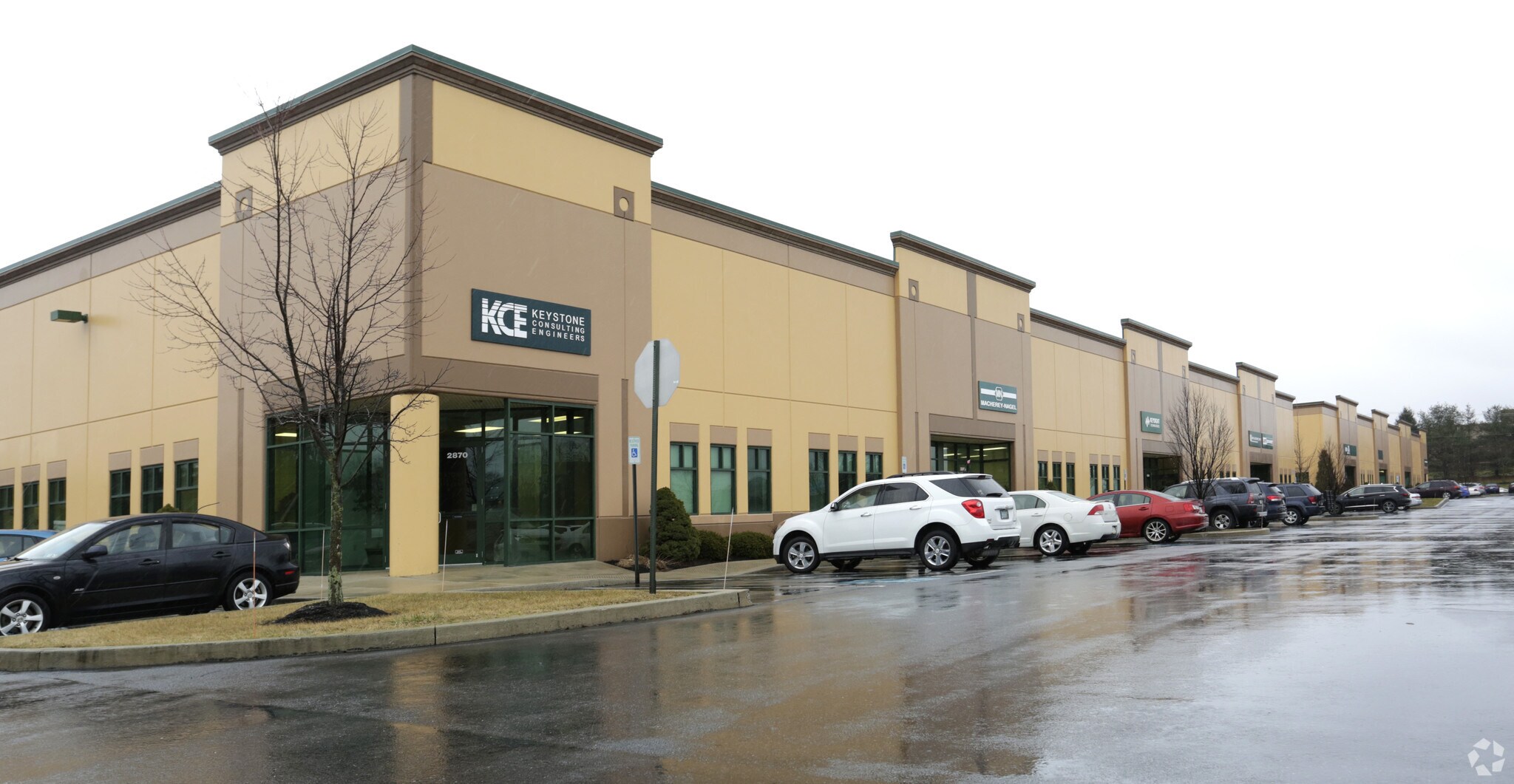 2810-2870 Emrick Blvd, Bethlehem, PA for lease Primary Photo- Image 1 of 7