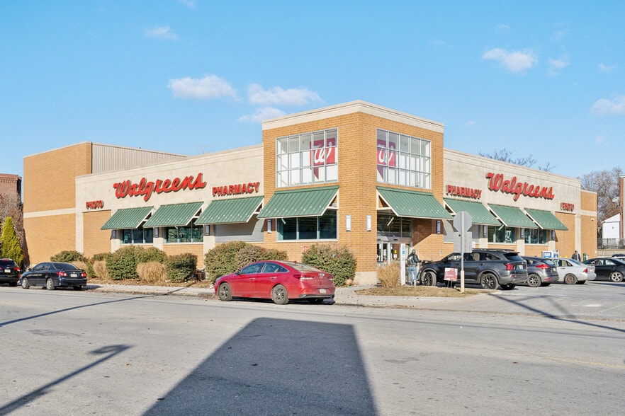 300-318 N 63rd St, Philadelphia, PA for lease - Building Photo - Image 2 of 18