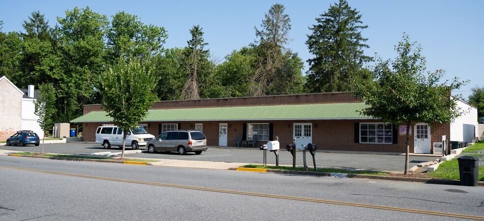 25 Creamery Ln, Easton, MD for lease - Building Photo - Image 2 of 5