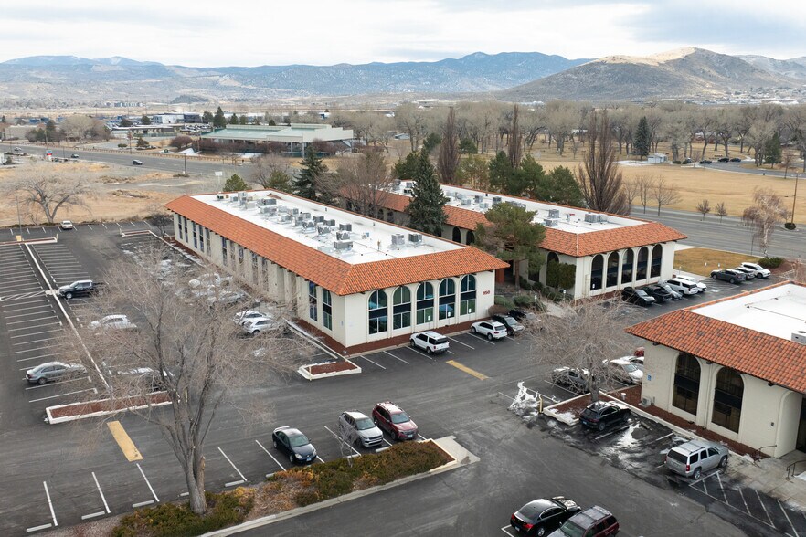 1100-1150 E William St, Carson City, NV à vendre - Photo du bâtiment - Image 3 de 8