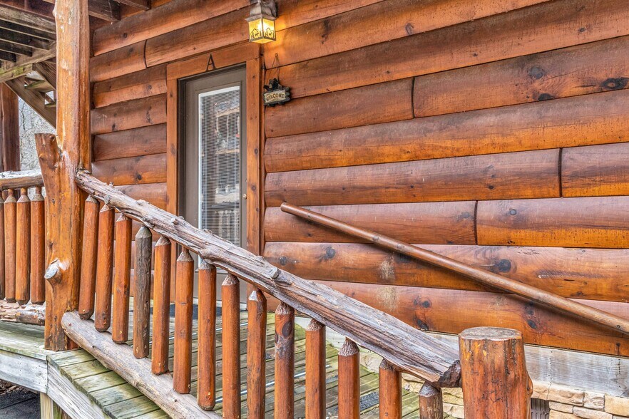 170 Rafter Rd, Tellico Plains, TN à vendre - Photo du bâtiment - Image 2 de 56