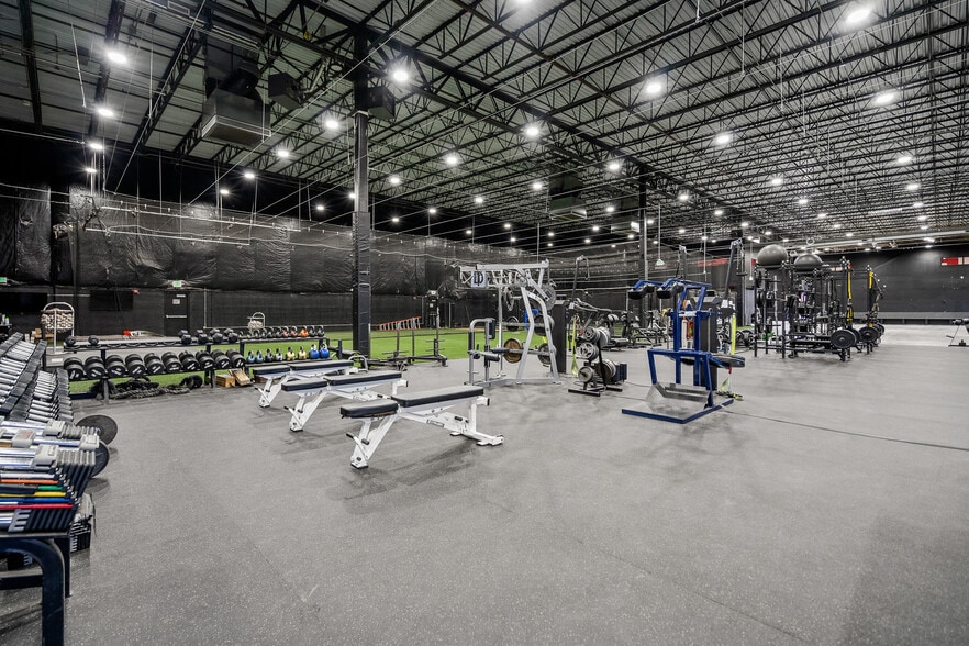 158 Caprice Ct, Castle Rock, CO for lease - Building Photo - Image 3 of 11