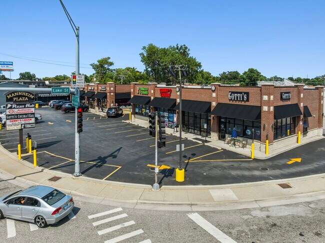 Plus de détails pour 1505 N Mannheim Rd, Stone Park, IL - Commerce de détail à vendre