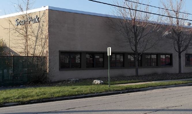 2074 George St, Melrose Park, IL à vendre - Photo du bâtiment - Image 2 de 25