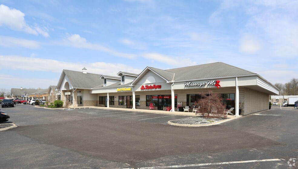 218-258 W Olentangy St, Powell, OH for lease - Building Photo - Image 1 of 14