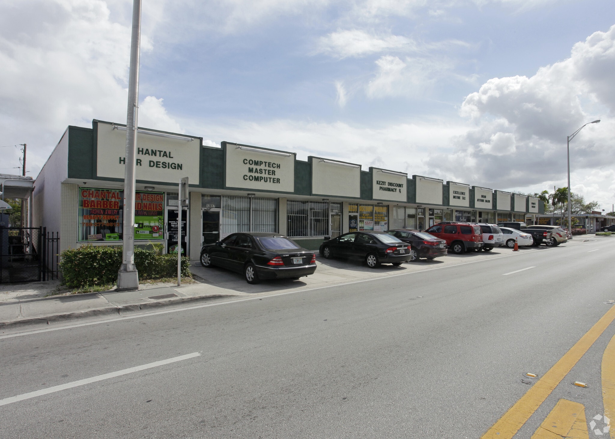 12801 W Dixie Hwy, North Miami, FL for lease Building Photo- Image 1 of 3