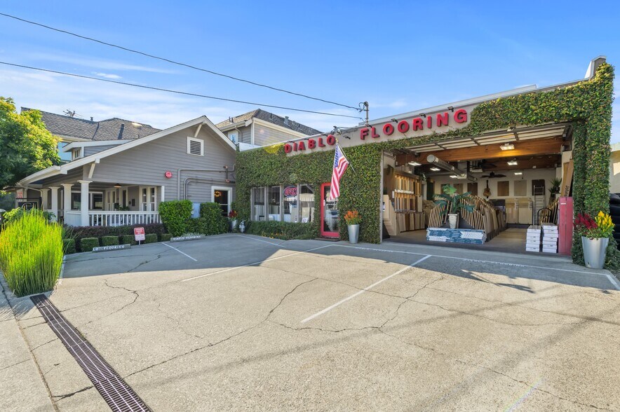 112 W Linda Mesa Ave, Danville, CA à vendre - Photo du bâtiment - Image 2 de 10