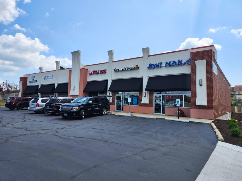 7431-7451 E State St, Rockford, IL for lease - Building Photo - Image 2 of 6