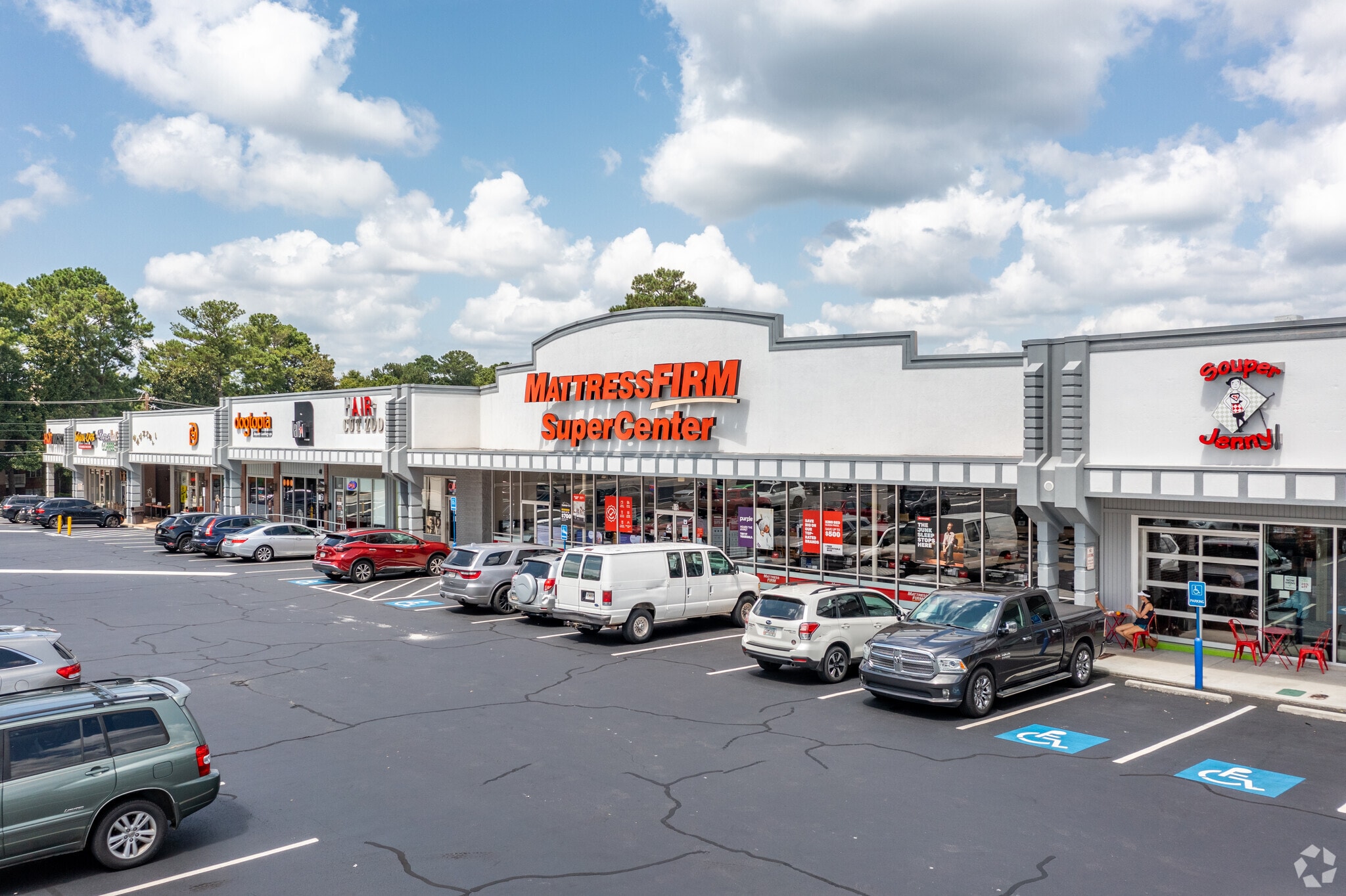 2090 N Decatur Rd, Decatur, GA for lease Primary Photo- Image 1 of 2