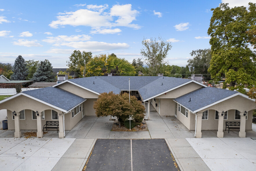 227 N Center St, American Fork, UT for sale - Primary Photo - Image 1 of 50