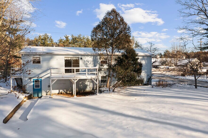 428 NH-108, Somersworth, NH à vendre - Photo du bâtiment - Image 3 de 12