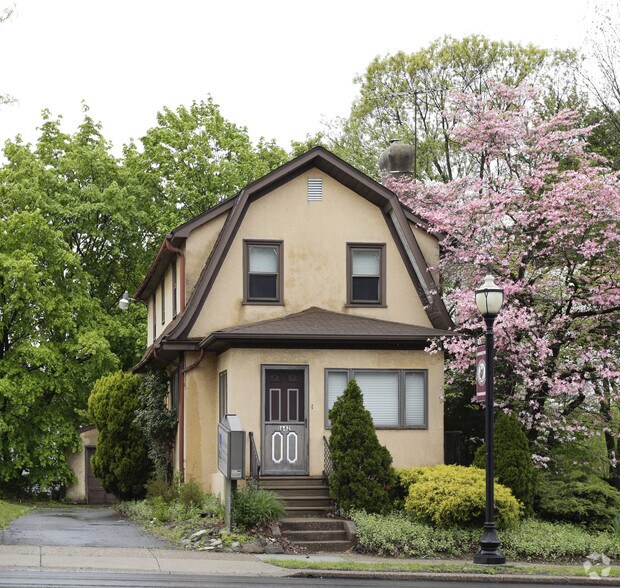 1642 Old York Rd, Abington, PA à vendre - Photo du bâtiment - Image 3 de 3
