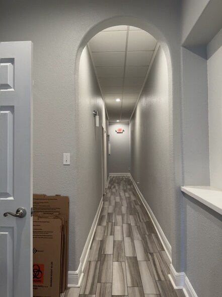 4633 Staples St, Corpus Christi, TX à vendre - Photo du bâtiment - Image 2 de 9