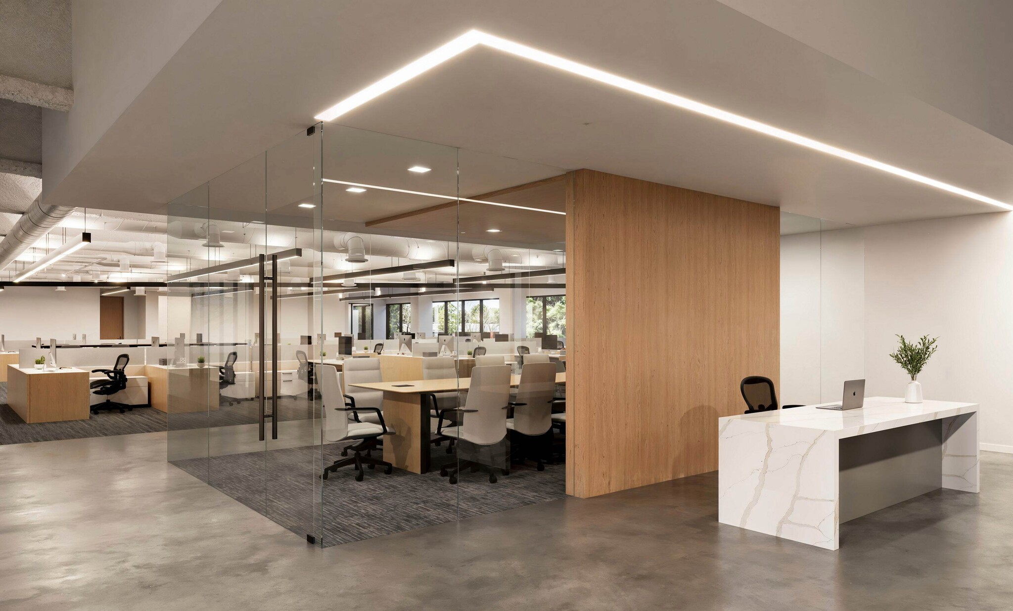 611 Anton Blvd, Costa Mesa, CA for lease Interior Photo- Image 1 of 4