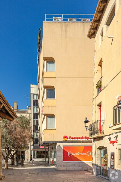 Plaça de la Porxada, 10, Granollers, Barcelona à vendre - Photo du bâtiment - Image 3 de 6