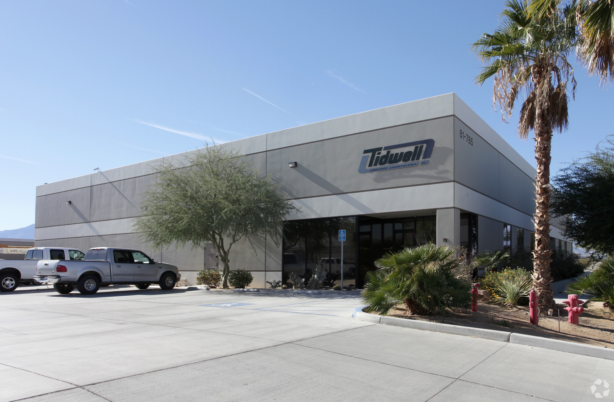 81785 Trader Pl, Indio, CA à vendre Photo du bâtiment- Image 1 de 11