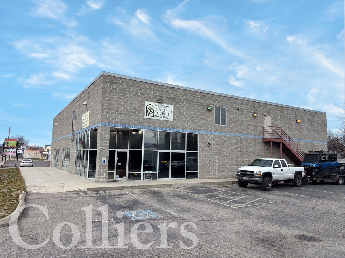 4316 W Overland Rd, Boise, ID for lease Interior Photo- Image 1 of 10