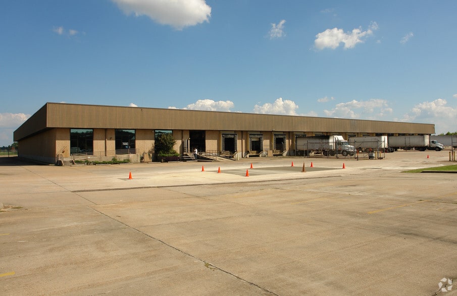4365 Michael Avalon St, Jackson, MS for lease - Building Photo - Image 3 of 13