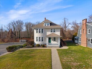 Plus de détails pour 2040 Whitney Ave, Hamden, CT - Bureau à louer