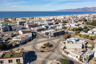 1501 Main St, Venice, CA - AERIAL  map view