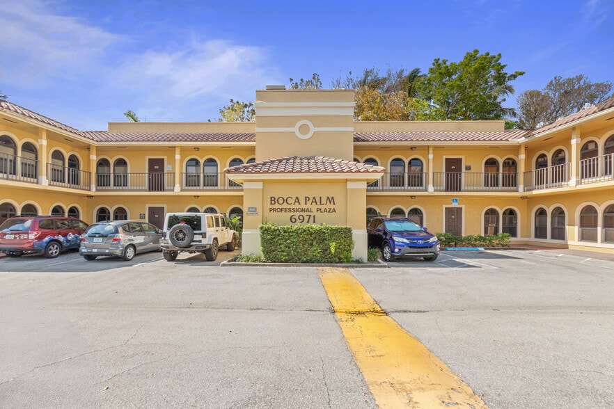 6971 N Federal Hwy, Boca Raton, FL for sale - Primary Photo - Image 1 of 12